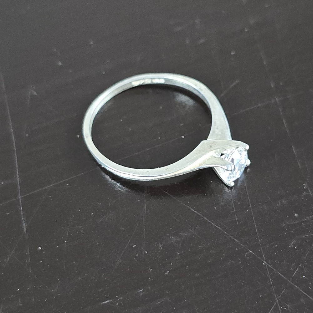 Vintage Sterling‎ Silver 925 CZ Solitaire Ring 6.5 Minimalist Engagement Ring